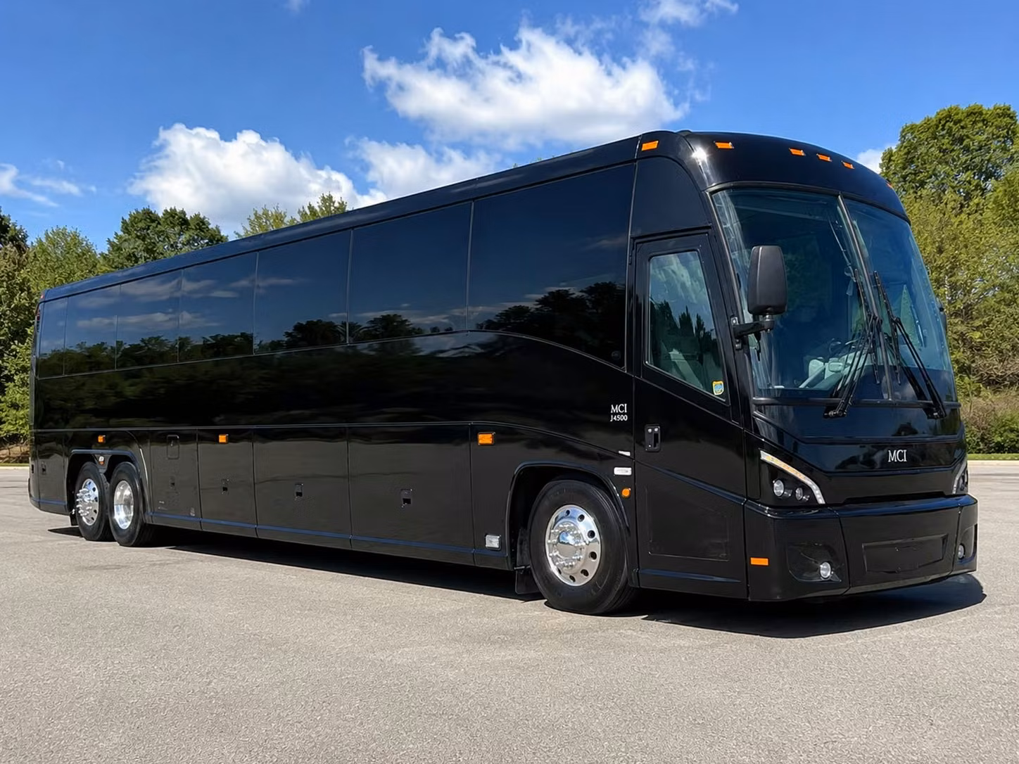 corporate event bus rentals in pembroke pines that actually show up on time