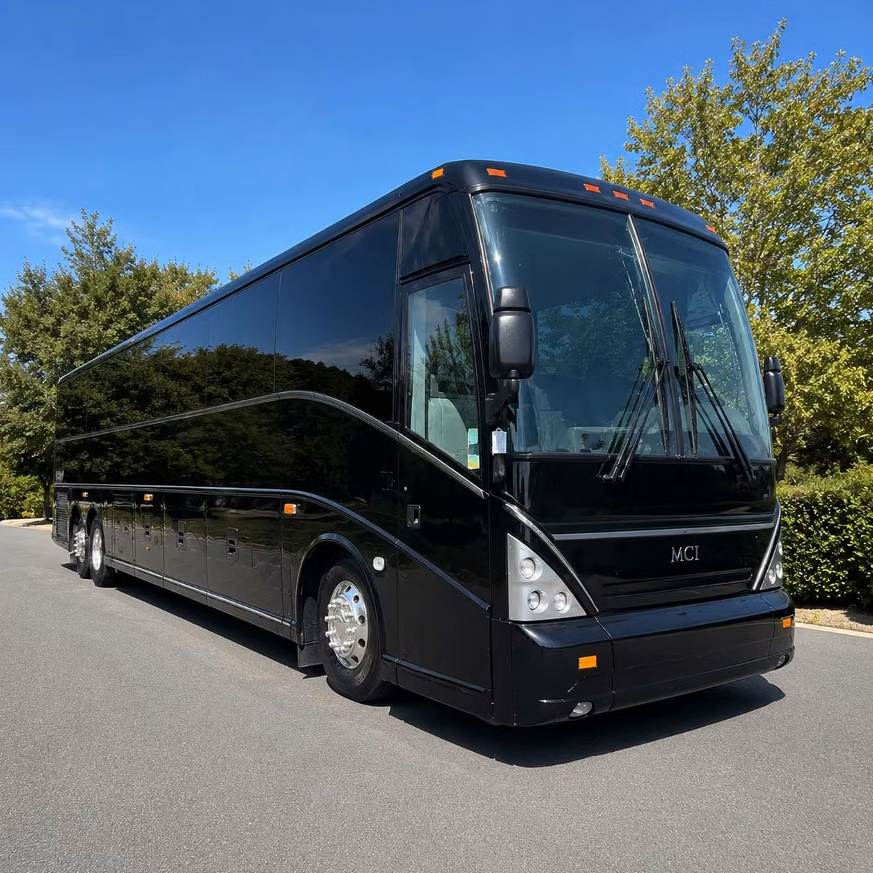 got 30 seconds get instant pricing on pembroke pines corporate bus rentals right now